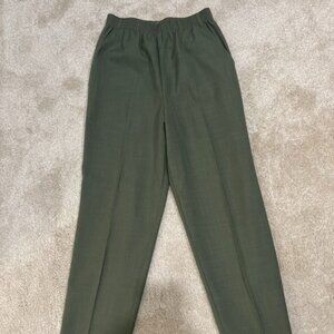 Briggs New York Vintage Womens Pants Size 6 Petite Olive Green Pull On